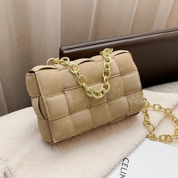 Luxurious Emboss Purse  38.00 Fashion Play