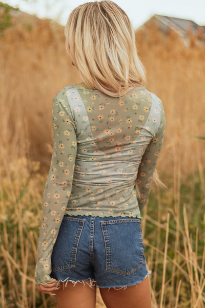 Women's Lightweight Floral Mesh Long Sleeve Top - Chic Spring/Summer Style for Effortless Casual Outfits