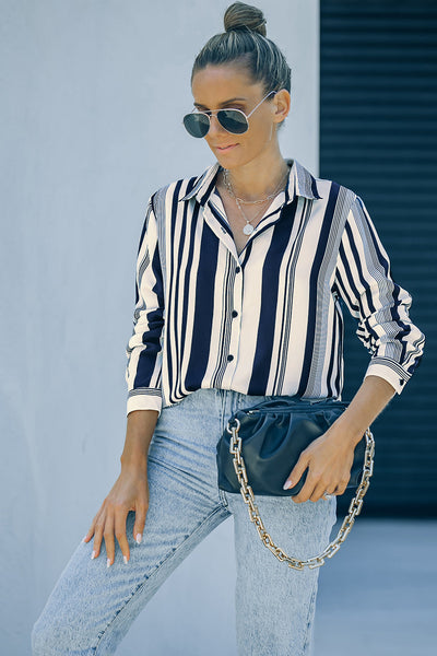 Chic Women's White and Navy Striped Shirt - Comfortable Fit for Effortless Everyday Style and Casual Elegance
