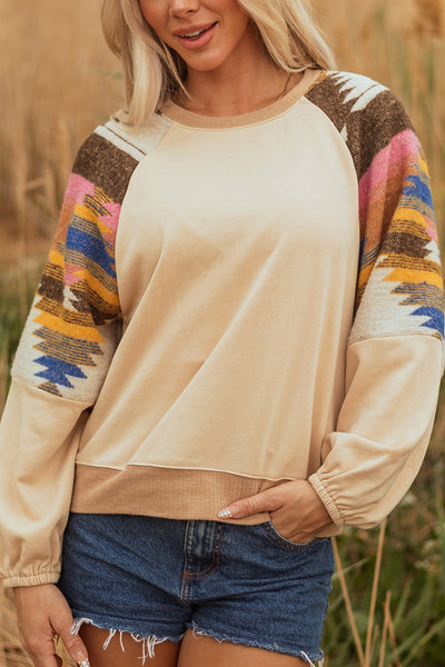 Cozy Women's Soft Cotton Blend Raglan Sweatshirt - Stylish Casual Fit for Everyday Wear and Leisure Activities