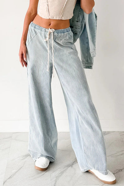 Stylish Women's Sky Blue Wide Leg Patchwork Jeans with Contrast Stripes and Adjustable Drawstring for a Perfect Fit