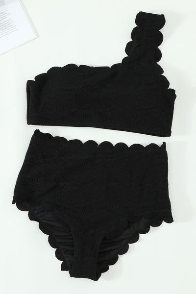 Scalloped One-Shoulder Black Bikini for Beach and Vacation