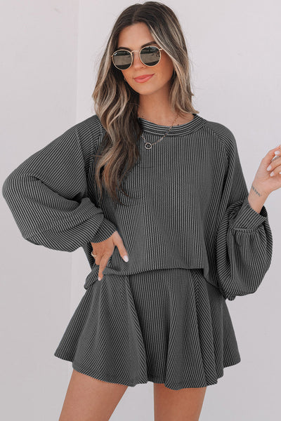 Chic Women's Ribbed Two-Piece Outfit Set - Comfortable Top & Bottom in Trendy Colors for Effortless Everyday Style