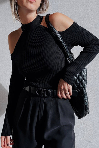 Cozy Fall Women's Choker Neck Sweater in Soft Knit - Trendy Layering Essential for Effortless Style