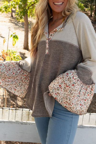 Women's Stylish Floral Patchwork Henley Top in Goat Colorblock with Flared Sleeves Chic & Comfortable Casual Blouse