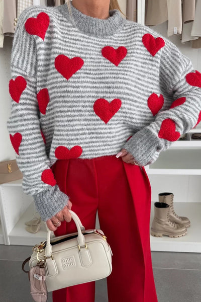 Cozy Women's Gray Striped Heart Pattern Knit Sweater - Stylish, Relaxed Fit for Casual Outings and Everyday Wear