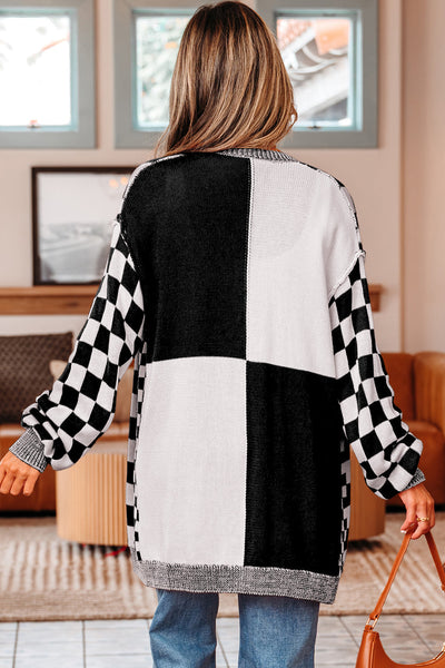 Stylish Women's Oversized Black Checkered Cardigan - Cozy Knit Sweater for Fall Fashion and Casual Everyday Wear