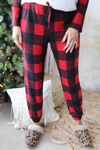 Cozy Red Plaid Lounge Set with Raglan Sleeves and Drawstring Pants