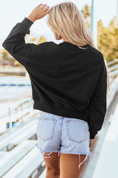Women's Black Game Day Graphic Varsity Sweatshirt - Cozy Fit for Sports Fans, Perfect for Casual Outings and Tailgating