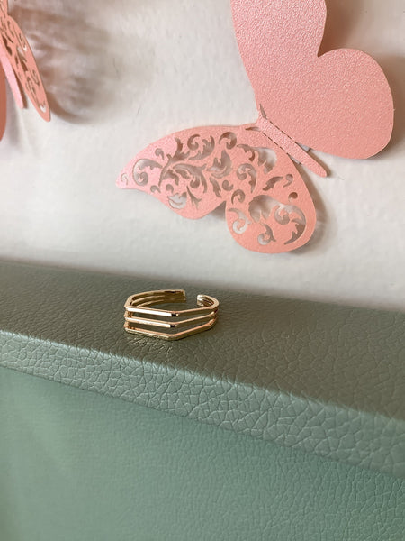 Standout Everly Gold Ring