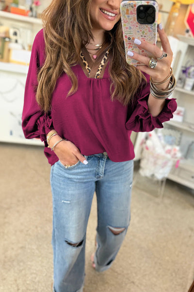 Women's Violet V-Neck Blouse with Leopard Trim and Flounced Sleeves with practical styling and dependable silhouette control.