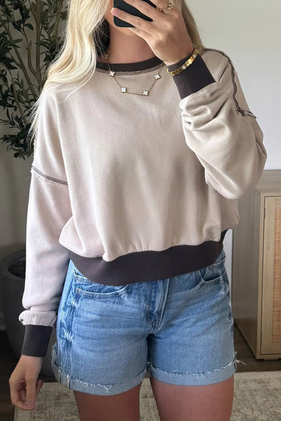 Trendy Women's Colorblock Crop Sweatshirt in Jet Stream Stylish Athletic Chic with Comfortable Fit and Contrast Edges