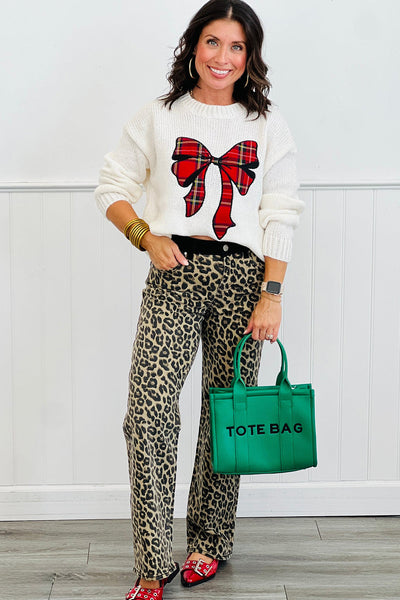 Cozy Women's White Plaid Bow Graphic Sweater - Loose Fit for Festive Holiday Style and Comfort