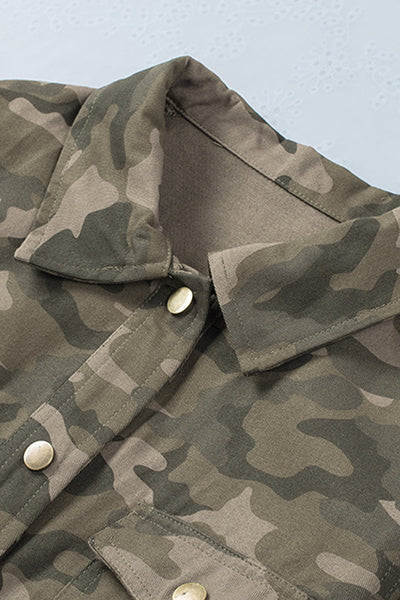 Women's Green Camouflage Print Utility Jacket with Button Closure and Multiple Pockets