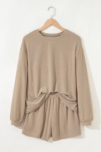 Elegant Women's Parchment 2-Piece Outfit - Trendy Blouse & Tailored Pants for Effortless Day-to-Night Style