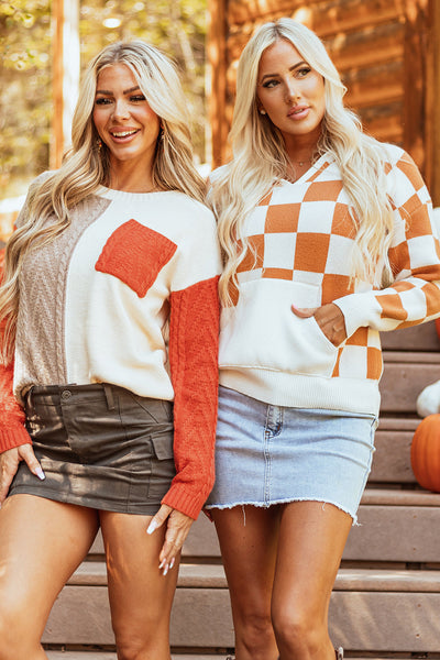 Cozy Women's Gold Flame Checkered Hooded Sweater with Split Neck & Kangaroo Pocket - Perfect for Fall Fashion
