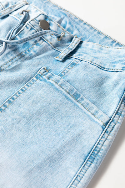 Chic High-Waisted Blue Jeans for Women - Flattering Fit, Versatile Denim for Casual & Dressy Looks