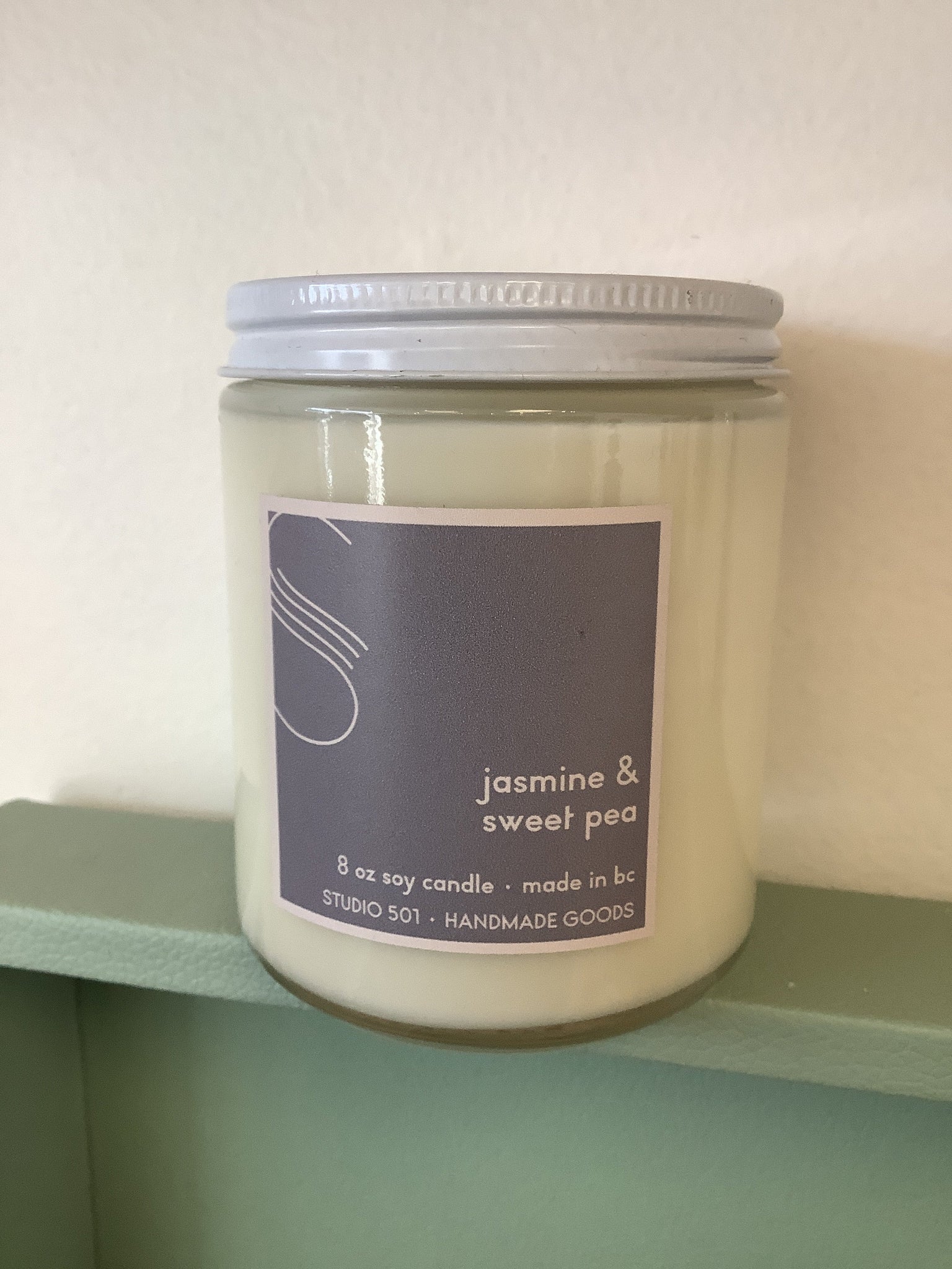 501 Jasmine & Sweet Pea 8oz Candle