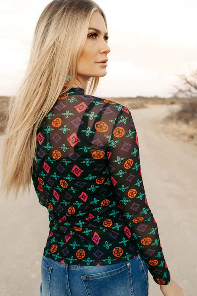 Vibrant Women's Western Print Top - Stylish Relaxed Fit for Casual Everyday Outings and Trendy Looks