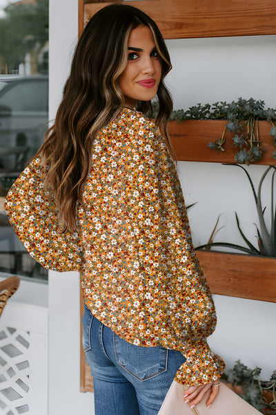Lightweight Women's Floral Long Sleeve Blouse - Relaxed Fit, Ideal for Spring and Summer Casual Outings