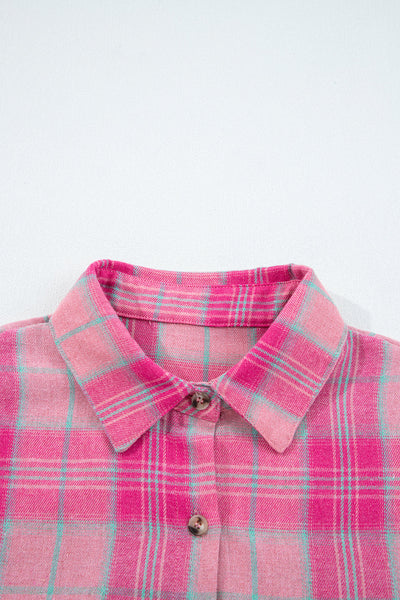 Stylish Women's Plaid Button-Up Shirt in Classic Colors - Casual Fit for Everyday Comfort and Effortless Style