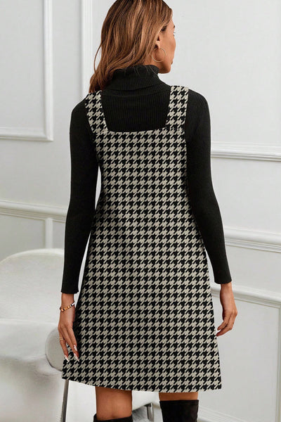 Khaki Houndstooth V-Neck Shift Dress for Women with practical styling and dependable silhouette control.