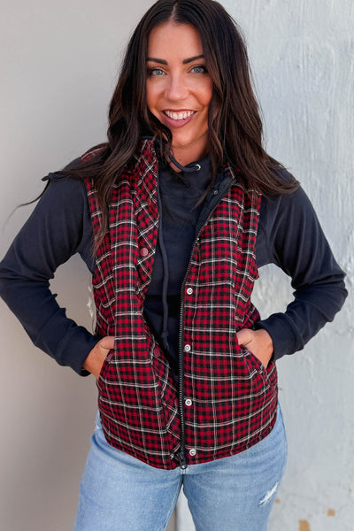 Cozy Women's Red Retro Plaid Zip-Up Winter Vest with Snap Buttons for Stylish Layering and Warmth