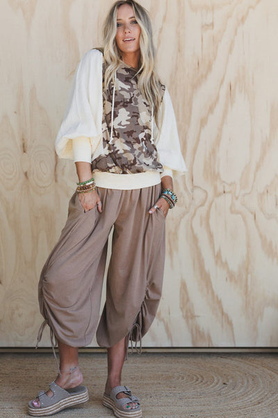 Trendy Women's Khaki Camouflage Puff Sleeve Hooded Top in Soft Cotton Gauze for Casual Chic Style and Comfort