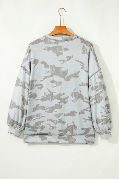 Trendy Women's Camo Print Sweatshirt - Cozy Casual Fit for Everyday Comfort and Outdoor Adventures