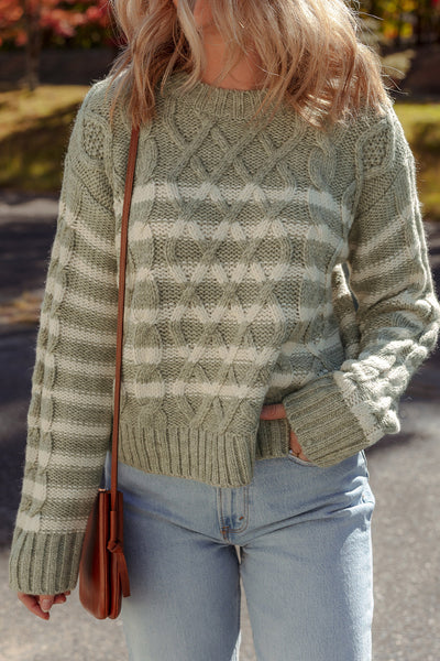 Stylish Casual Green Blouse for Women - Relaxed Fit Top Perfect for Everyday Wear and Effortless Outfits