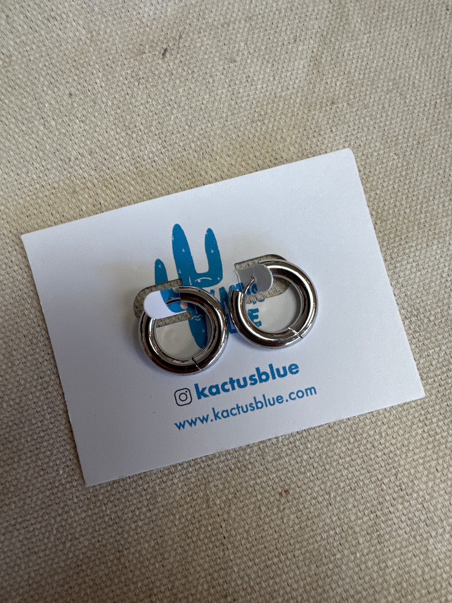 Kactus Blue Steel Chunky Round Hoops