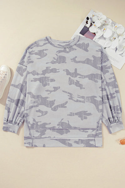 Cozy Women's Camouflage Print Sweatshirt - Casual Fit for Everyday Style and Outdoor Adventures