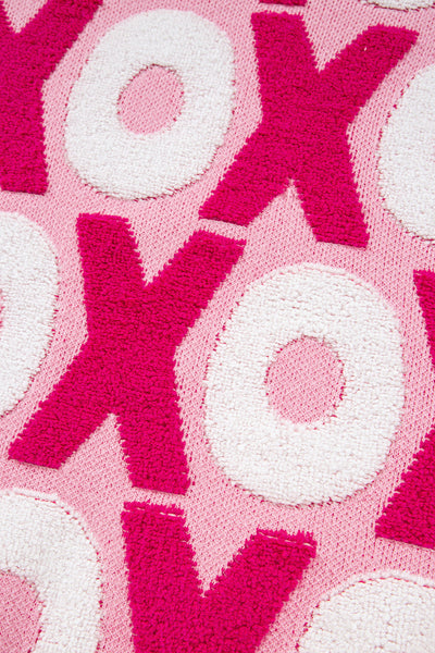 Cozy Women's Pink XOXO Crewneck Sweater - Casual Drop Shoulder Style, Perfect Valentine‚Äôs Day Gift for Her