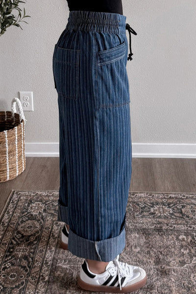 Women's Trendy High-Waisted Striped Jeans for Women - Stylish Casual Fit Denim Pants for Effortless Everyday Outfits