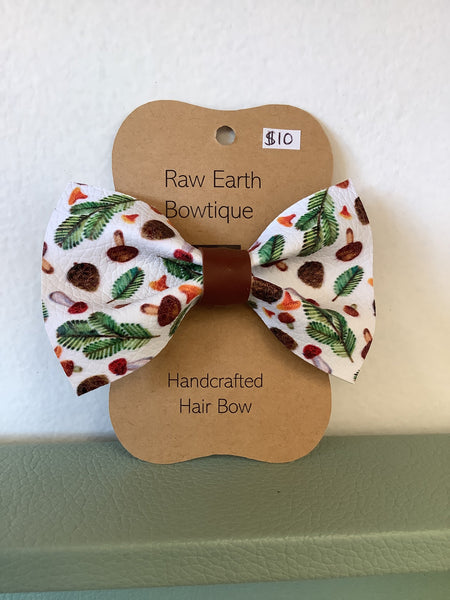 Raw Earth Bowtique Spruce Mushroom Hair Bow