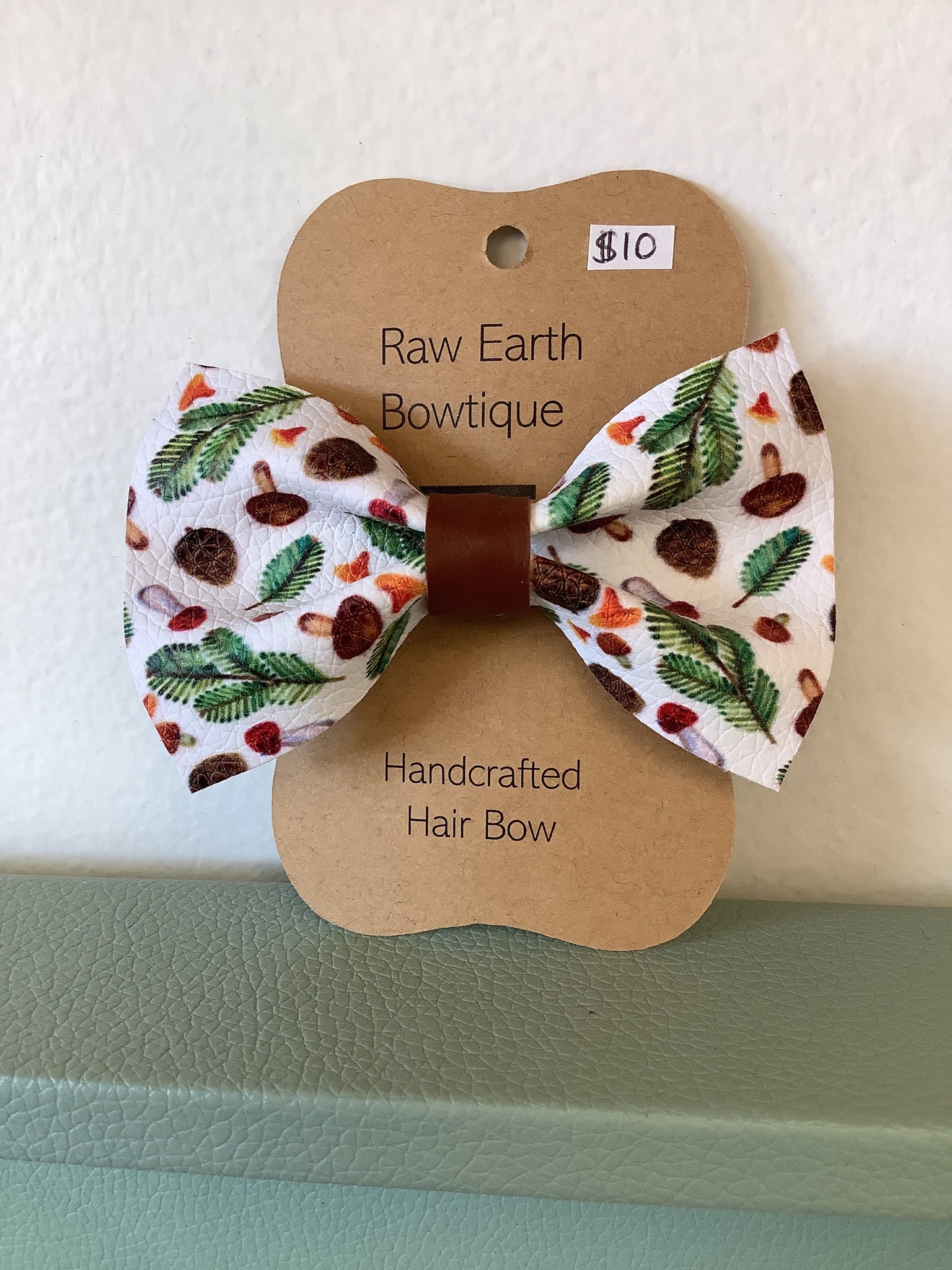 Raw Earth Bowtique Spruce Mushroom Hair Bow