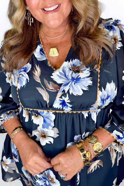 Plus Size Women's Floral Blue Blouse with V-Neck, 3/4 Sleeves & Contrast Trim for Chic, Comfortable Style