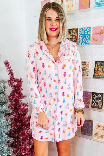 Cozy Women's Pink Christmas Sleep Dress with Twinkle Tree Print - Relaxed Fit Holiday Nightwear for Festive Comfort