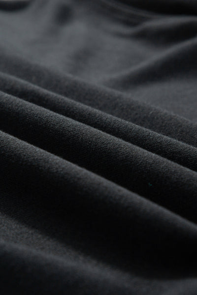 Women's Cozy Black Crewneck Pullover Sweatshirt - Casual, Comfortable Fit for Everyday Style and Relaxation