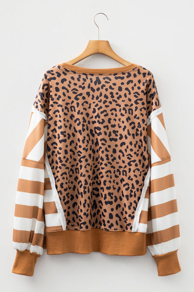 Cozy Oversized Patchwork Sweatshirt for Women - Trendy and Stylish Fabric Blend for Ultimate Comfort