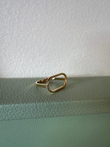 Standout Boutique Oval Ring