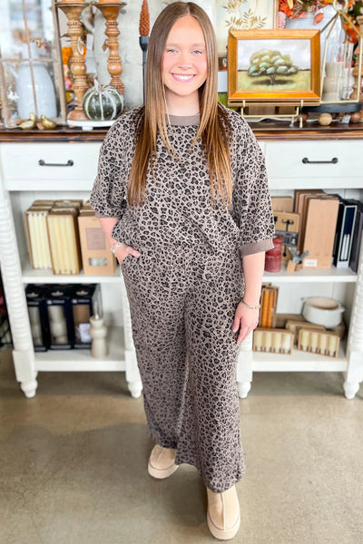 women's stylish khaki leopard print ribbed long sleeve pullover and wide leg pant set comfortable fashion ensemble made for easy styling and wardrobe