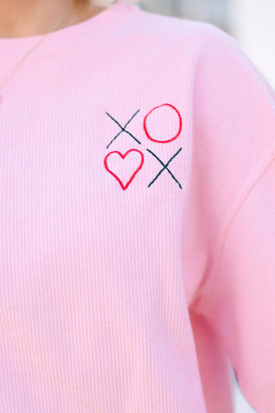 Cozy Women's Oversized Pink Sweatshirt with 3D Ribbed XOXO Heart Embroidery for Casual Style and Comfort