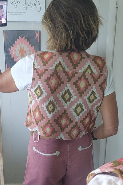 Trendy Women's Pink Aztec Print Cropped Vest - Boho Layering Essential for Spring and Summer Fashion