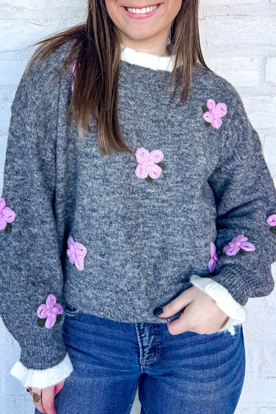 Women's Floral Contrast Trim Sweater in Medium Grey - Stylish Cuffed Sleeve Knit Top for Casual Everyday Fashion