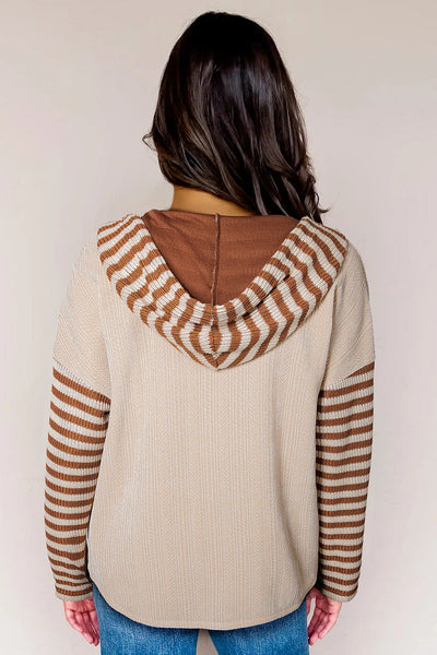 Cozy Women's Parchment Hoodie - Stylish Pullover with Kangaroo Pocket & Adjustable Drawstring for Casual Comfort
