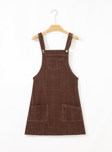 Chic Coffee-Colored Women's Dress with Flattering Fit and Versatile Style for Any Occasion