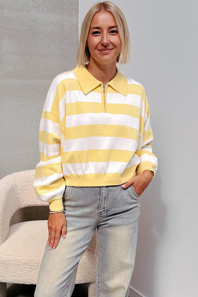 Effortless Casual Women's Yellow Striped Zipped Sweater with Drop Shoulders for Ultimate Comfort and Style