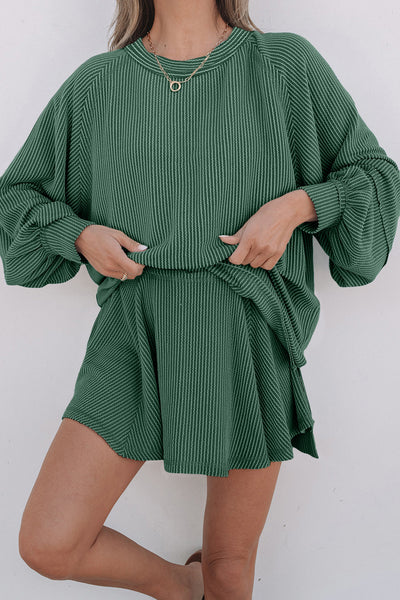 Stylish Women's Ribbed Two-Piece Set - Cozy Cropped Top & High-Waisted Soft Knit Pants for Effortless Everyday Wear
