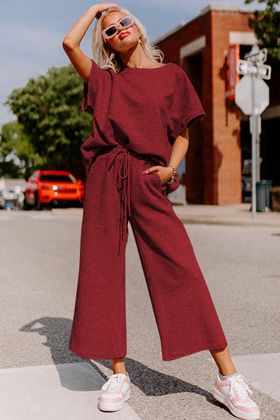 Women's Red Dahlia Textured Lounge Set: Loose Fit T-Shirt & Cozy Drawstring Pants for Casual Comfort
